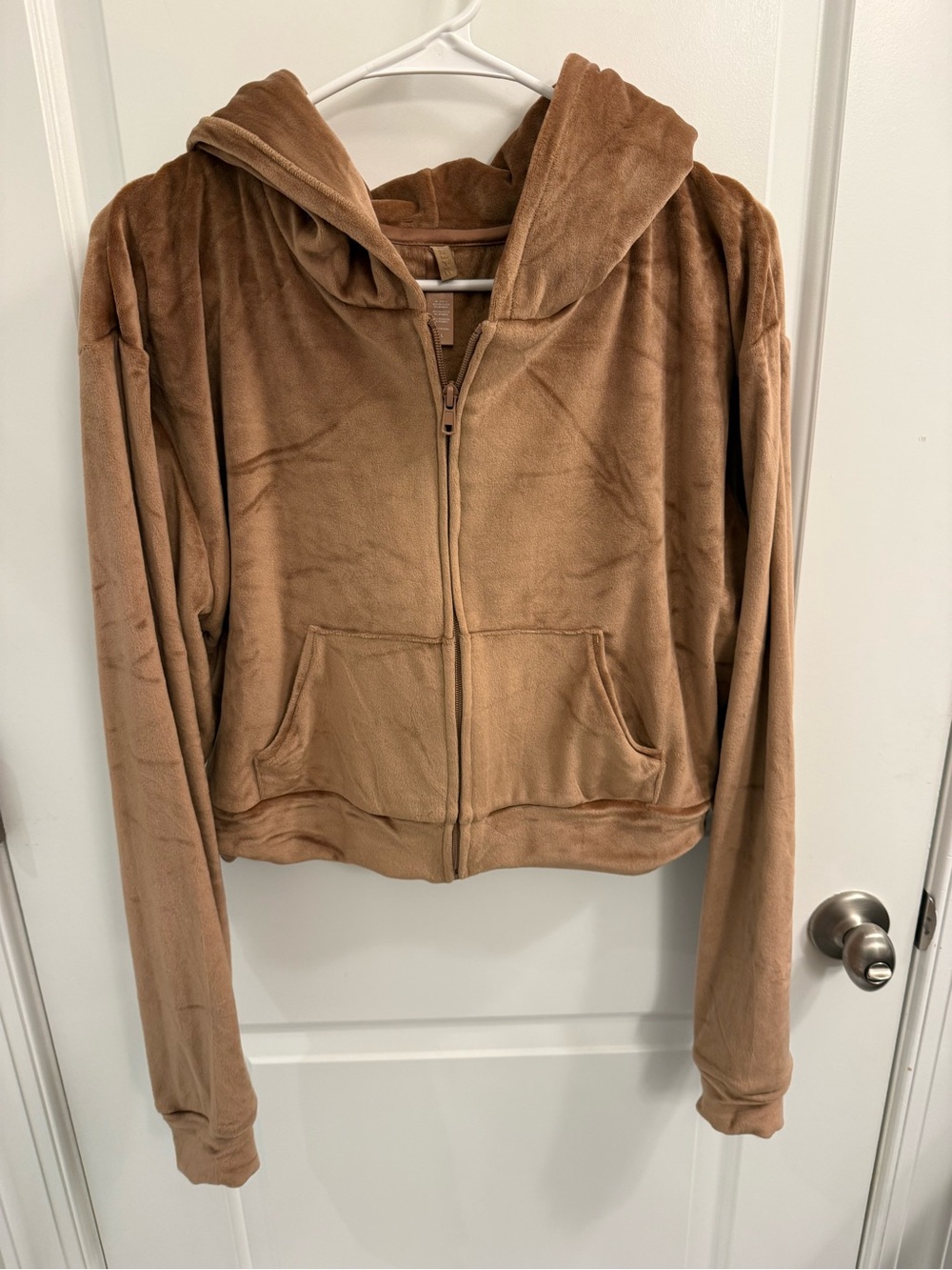 SKIMS Tan velour cropped zip up hoodie